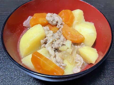 お醤油のシンプルな肉じゃが